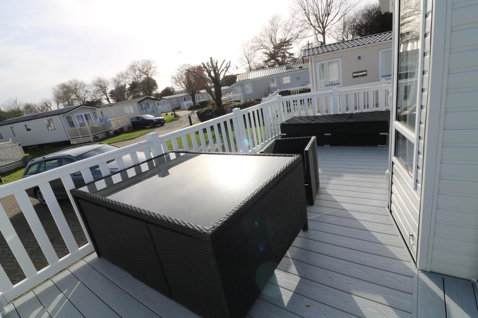 The Willows Selsey Exterior photo