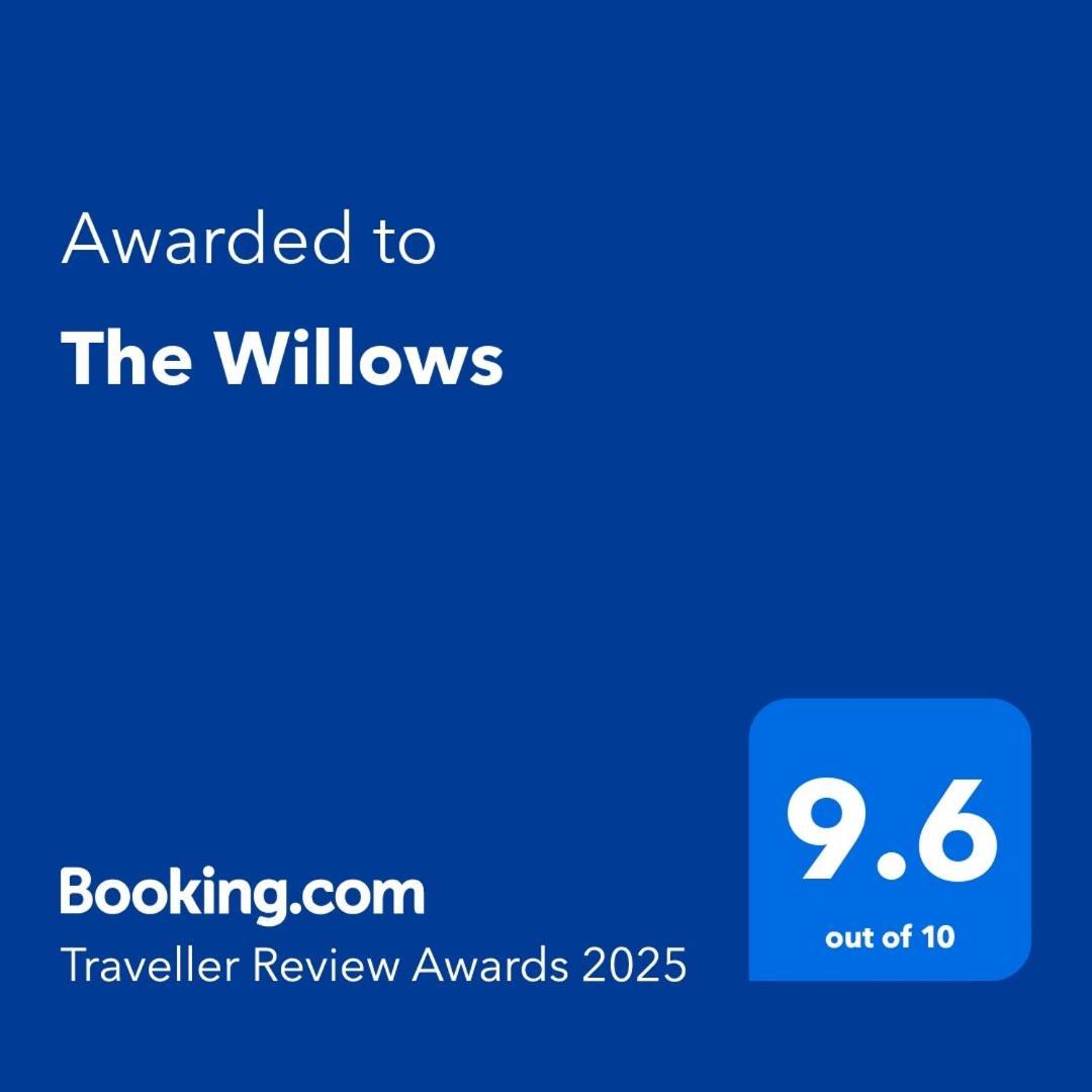 The Willows Selsey Exterior photo